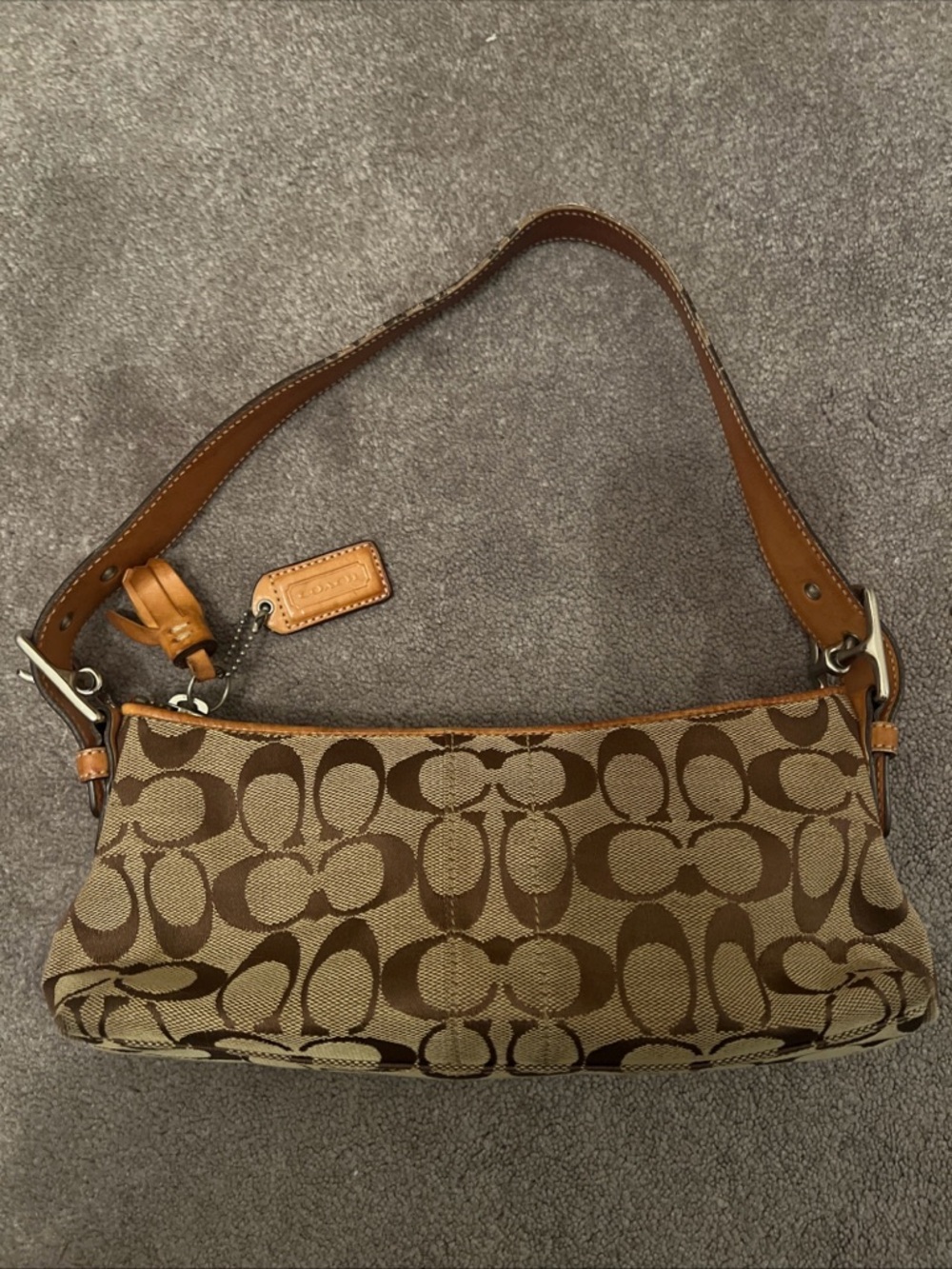 Vintage Coach 8K01 East West Baguette Shoulder Bag